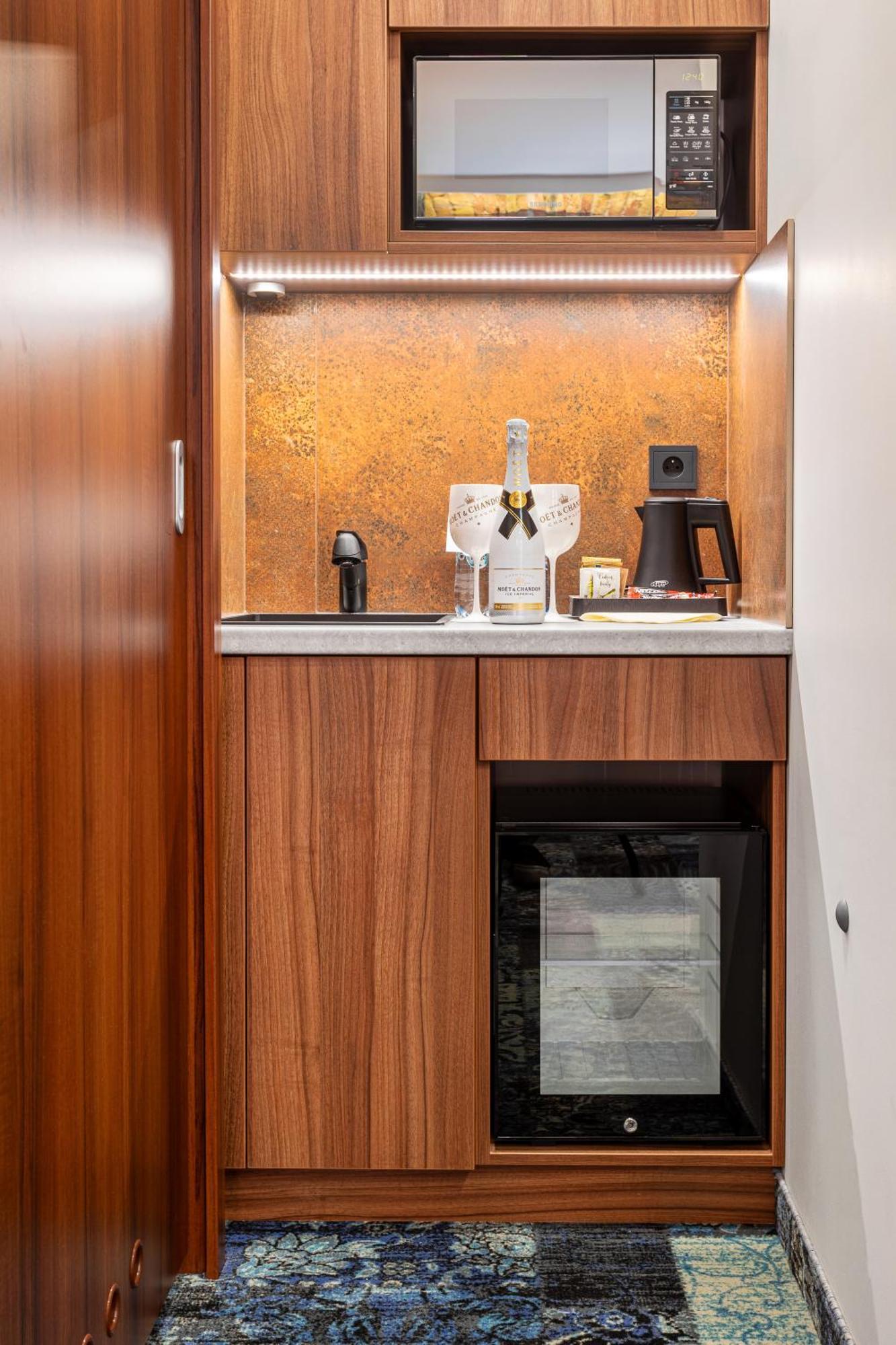 Apartamenty Browar Luxury Old Town Poznan 24H Buitenkant foto